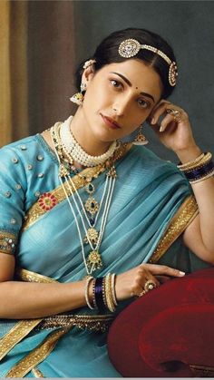 Ravivarma Paintings, Raja Ravi Varma, Ravi Varma, Shruti Hasan, Shruti Haasan, Shruti Hassan, Saree Photoshoot, Antique Gold Jewelry