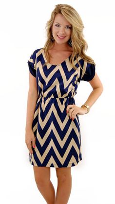 Becca Chevron Dress, Navy :: NEW ARRIVALS :: The Blue Door Boutique Navy Style, Blue Door, Navy Dresses, Primavera Estate