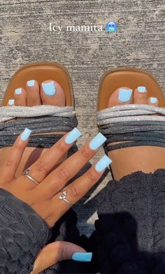 Winter Nails And Toes Matching, Simple Nail Styles For Short Nails, Blue Nail Pedicure, Blue Mani Pedi, Light Blue Mani Pedi, Baby Blue Toe Nails Ideas, Matching Toe And Nail Set Ideas, Bright Blue Pedicure, Light Blue Pedicure Ideas