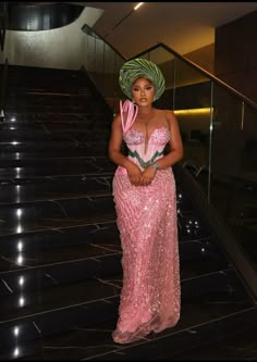 Beautiful pink lace style Pink Asoebi Lace Styles, Pink Asoebi, Asoebi Lace Styles, Corporate Gowns, Asoebi Lace, Asoebi Style