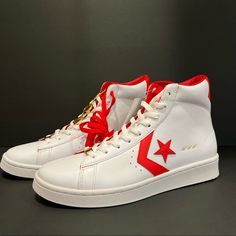 Brand New With No Box Men Size 7.5/ Eur 40.5/ 25.5cm Red Leather High-top Sneakers With Perforated Toe, White Leather High-top Sneakers With Branded Heel, White Leather Skate Shoes With Red Sole, Converse Leather Skate Shoes With Round Toe, Leather Mid-top Skate Shoes With Red Sole, Red High-top Sneakers With Perforated Toe Box, High-top Leather Skate Shoes With Branded Heel Counter, Sporty Converse High-top Sneakers With Red Sole, Leather High-top Skate Shoes With Branded Heel