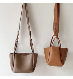 2024 Fall New style Material: High Quality Soft PU Leather Size: 12cm bottom length x 15cm tall (5in x 6in) Designer Style ID: 8376 Soft Leather Bucket Bag with Shoulder Strap and Inner Pouch Everyday Handbag, Bucket Tote, Leather Bucket Bag, Bag Light, Leather Bucket, Designer Style, Arm Candy, New Style, Soft Leather