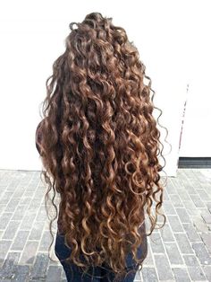 pelo largo y rizado Diy Curls, Curly Hair Care, Natural Curls, Gorgeous Hair