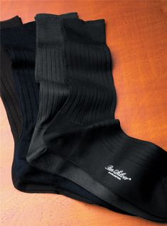 Short Cotton Dress Socks - The Ben Silver Collection Classic Winter Socks, Classic Fall Socks, Classic Black Socks For Fall, Comfortable Classic Socks, Classic Stretch Knee-high Socks, Black Fitted Classic Socks, Fitted Black Business Socks, Classic Fitted Socks For Fall, Classic Ribbed Fitted Socks