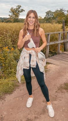 Embrace the beauty of spring with these fresh and stylish hiking outfits for 2024. Conquer the trails in bloom and explore nature's awakening. 🌼🌿 #SpringHikingOutfits #TrailFashion #AdventureInStyle Color Outfits, Plaid Shirts, Camping Outfits, Cute Everyday Outfits, Outfit Inspo Fall