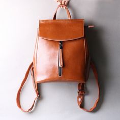 Women Leather Knapsack, Vintage Leather Backpack, Shoulder Bag 9233 – ROCKCOWLEATHERSTUDIO Leather School Backpack, Full Grain Leather Wallet, Vintage Leather Backpack, Laptop Backpack Women, Handbags Vintage, Leather Backpack For Men, Leather Laptop Backpack, Leather Backpacks, Leather Travel Bag