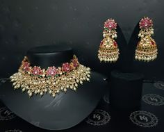 * It's Handmade Indian Pachi Kundan Choker Set and Jhumki earrings * It's Handmade Kundan Stones Settings and 22k gold Plating as shown in picture. * It is Pure Ethnic Look with Antique Touch  * Our all jewelry is made from semiprecious stones and beads. Very beautiful handmade pachi kundan choker set which add extra glow in you look. Customization Is available according to client's requirement Lotus Kundan Jewellery, Sabyasachi Wedding, Kundan Choker Set, Kundan Choker, Jhumki Earrings, Ethnic Looks, Kundan Necklace, Kundan Earrings, Choker Set