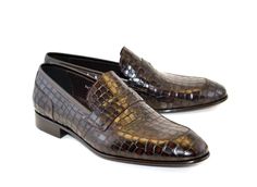 Corrente Crocodile Printed Calfskin Penny Loafer Matte Brown Exquisite Crocodile Printed Calfskin slip-on Penny Loafer from the Corrente collection features a clean welt, soft Calfskin lining, and a full Leather Sole! Elegant Dress Shoes With Crocodile Pattern For Work, Elegant Loafers With Crocodile Pattern For Work, Elegant Business Loafers With Crocodile Pattern, Elegant Crocodile Pattern Loafers For Work, Elegant Crocodile Pattern Loafers For Business Casual, Luxury Crocodile Pattern Loafers For Workwear, Luxury Crocodile Pattern Loafers For Work, Elegant Crocodile Pattern Loafers For Business, Brown Crocodile Pattern Loafers For Formal Occasions