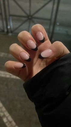 Almond Shape Black French Tip Nails, Nail Inspo Almond Black French Tip, Homecoming Almond Nails, Nail Ideas Hoco Black, Blake French Nails, Black Oval French Tips, Black French Dip Nails, Black Minimal Nails, Black Tips Almond Nails