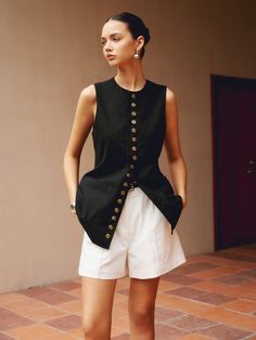 Cotton & Linen Button-Front Vest Dissh Linen Vest, Summer Nyc Fashion, Cotton Vest Outfits For Women, Linen Clothes For Women Classy, Black Vest Outfit, Linen Outfits, Fit Clothes, Fits Clothes, Summer Blouse