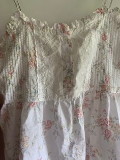 This is a super cute shortie babydoll nightgown by Victoria's Secret vintage 1990's.  Tagged size medium Floral all over white cotton. Bodice trimmed in sweet ruffles and ecru color eyelet lace. Just really adorable. Ruffle hem. Straps do not adjust! Bust flat is 17 inches. No stretch Length is roughly 32 inches  Strap drop is roughly 7 inches.  No issues but may be faded from laundry and wear.   Used garment. Sold as is. Final sale. No returns. 🌺🌺 Cute Lace Trim Sleepwear, Cute Lace Trim Sleepwear For Sleepovers, Lace Ruffled Sleepwear For Bedtime, Cute Sleepwear With Lace Trim, Cottagecore Summer Sleepwear For Sleepover, Cottagecore Sleepwear For Summer Sleepovers, Cottagecore Sleepwear With Lace Trim For Home, Vintage Nightgown With Ruffles For Loungewear, Coquette Ruffled Sleepwear For Bedtime