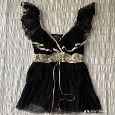 Morute Aesthetic Outfits, Coquette Black Nightgown For Sleep, Black Coquette Summer Tops, Coquette Ruffled Summer Sleepwear, Coquette Summer Sleepwear, Eyeliner Glitter, Grunge Lingerie Top, Designer Jumpsuits, Gothic Lolita