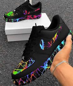 Nike Blazer Outfit, Nike Shoes Women Fashion, Futuristic Shoes, Custom Shoes Diy, Diy Sneakers, Nike Shoes Girls, Nike Fashion Shoes, Custom Nike Shoes