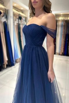 Formal Dresses Blue Short, Navy Blue Prom Dresses Long, Tulle Prom Dress Long, Blue Off The Shoulder Dress, Prom Dress Inspo, Shoulder Off, Prom Dresses Sleeveless, Looks Party