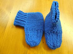 Caron One Pound Yarn, Sock Slippers, Work Flats, Toddler Socks, Winter Slippers, Slippers Pattern, Knitted Slippers, Unisex Shoes, Knitting For Kids