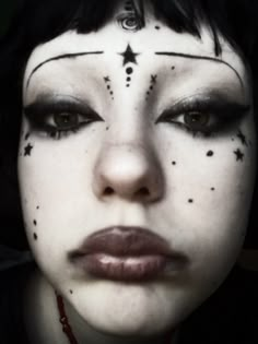 Metal Show Makeup, Creative Alt Makeup, Punk Face Paint, Masc Goth Makeup, Grunge Goth Makeup, The Garden Makeup, Edgy Makeup Looks Grunge, Heavy Metal Makeup