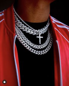 Cuban Link Chain Men, Rapper Jewelry, Hip Hop Chains, Necklace Chain Types, Cuban Link Necklace, Miami Cuban Link Chain, Tennis Chain, Miami Cuban, Mens Chain Necklace