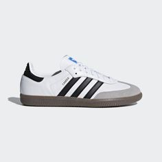 Samba Shoes, Sneaker Shop, Adidas Samba Og, Retro Sneakers, Adidas Samba Sneakers, Dream Shoes, Adidas Samba, Adidas Online, White Adidas