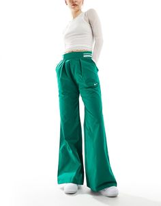 Leggings by Nike These are going to be *well loved* High rise Elasticized waistband Side pockets Logo embroidery Wide leg Nike Collection, Green Shop, Logo Embroidery, Embroidery Logo, Leg Pants, Wide Leg Pants, Asos, Wide Leg, High Rise