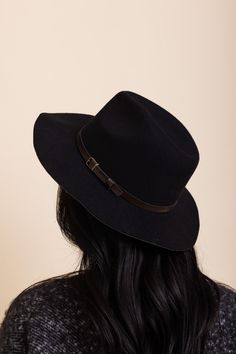 This pinched front western style hat is sure to add a touch of fun and trendiness to your outfits. Look your best on the ranch, town, or wherever life takes you in this classic and stylish headwear. #lovemyleto #completeyourlook 100% Polyester Imported Western Style Fedora For Winter, Trendy Fedora Hat Bands For Ranch, Western Style Felt Hat For Everyday Fall Wear, Casual Wide Brim Felt Hat For Ranch, Western Style Fall Felt Hat For Everyday, Western Style Winter Fedora, Western Style Everyday Felt Hat For Fall, Fall Western Felt Hat For Everyday, Western Style Fedora For Fall