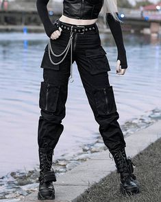 Black Zipper Multi-Pocket Casual Pants Multi Pockets Cargo Pants - HouseofHalley Moda Grunge, Cargo Pants Black, Clothing Design Sketches, Tomboy Style Outfits, Tomboy Fashion, Alternative Outfits, Really Cute Outfits, Edgy Outfits, Character Outfits