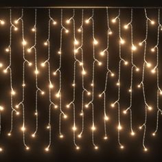 This curtain icicle light is perfect for use as a lighting addition to any decorative project. It is suitable for Christmas, parties, weddings and other holidays. The fairy light is equipped with 400 energy-saving LEDs, creating a magical lighting performance. It has 8 different lighting effects: combination mode, waves, sequential mode, slowly glowing mode, flashing, slowly fading mode, twinkling and continuous lighting. It is a great decorative accessory to illuminate indoor and outdoor spaces Icicle Lights Outdoor, Led Curtain, Icicle Lights, Fairy Light, Christmas String Lights, Curtain Lights, Arm Chairs Living Room, Butterfly Chair, Christmas Parties