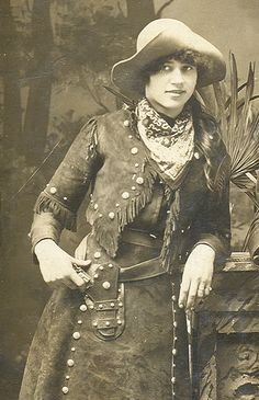 Outlaw Women, Cowgirl Photo, The Old West