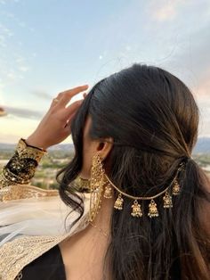 Follow for More 🤍  - - fashion. aesthetic, south indian bride, earrings, jhumka love - - #follow #fashion #aesthetic #bride #bridetobe #southindianbride #jhumka Fancy Jewellery Designs, Indian Dresses Traditional, Desi Wedding, Fancy Jewellery