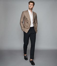 Cocktail Attire Men, Party Outfit Men, Blazer Outfits Men, Mens Business Casual Outfits, Herren Style, Formal Men Outfit, Classy Outfits Men, Dress Suits For Men, Fashion Suits For Men