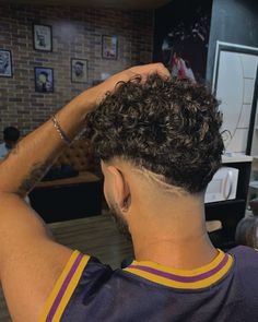 Lowfade Taper Curly Hair, Low Fade Design Haircut, Low Drop Fade Design, Low Drop Fade With Design, Fade Designs Mens, Mid Fade Designs, Drop Fade With Design, Drop Fade Design, Low Fade With Design