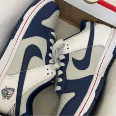 Dunks Shoes, Nike Inspiration, Nike Fashion Sneakers, 90s Era