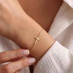 ✝ 9 2 5 K   S T E R L I N G   S I L V E R   C R O S S   B R A C E L E T ✝ ⛪ We are happy to make the first perfectly elegant cross bracelet. The completely handmade 925K silver bracelet will add elegance to you or your loved ones both in your daily life and in your special moments. We are sure that it will be a very special gift and that the people you care about and love will love this bracelet very much. This bracelet, which will symbolize your faith on your religious days, is carefully produc Gold Cross Bracelet For Baptism, Catholic Bracelet, Christian Bracelets, Secret Place, Baptism Gifts, Christian Jewelry, Cross Bracelet, Bracelets For Women, Special Moments