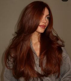 #red #redhaircolor #hair #haircolor #hairgoals #haircut #lookbook Best Fall Hair Colors, Auburn Red Hair, Light Auburn Hair, Hair Color Orange, Chestnut Hair Color, Hair Tint, Hair Color Streaks