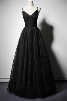 Dresses Silhouette, Prom Dresses V Neck, Black Cocktail Party Dress, Dresses V Neck, Long Sleeve Gown, Black Formal, Black Prom, Long Prom Dresses, Birthday Party Dress