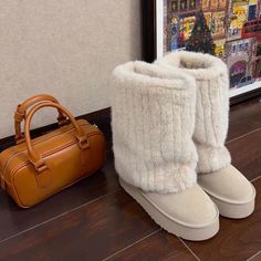 Walk in style this winter with these cute cream short warm fur boots. The platform height increases your confidence and comfort level. Perfect for girls who love to flaunt their unique style. Stay warm and cozy while making a statement. #winterfashion #shortboots #platformboots #furboots #girlsfashion 😍👢❄️ Fur Platform Boots, Cute Uggs, Tall Crown, Cream Shorts, Boots Winter, Shoe Covers, Milky White, Fur Boots, Winter Shoes