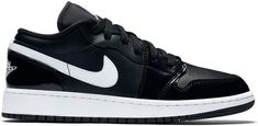 Jordan 1 Low Black Patent White (GS) Authentic Jordans, Shoes Sneakers Jordans, Cute Nike Shoes, Fresh Shoes, Jordan Sneakers, Womens Jordans, Cute Nikes, Hot Sneakers, Jordan 1 Low