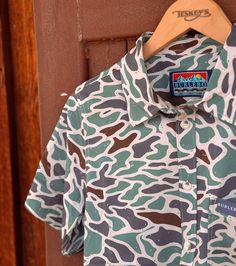 mens burlebo restock, mens camo shirt, athletic shirt