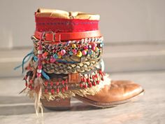 Colorful upcycled boho cowboy boots from TheLookFactory on Etsy Hippie Shoes, Bohemian Boots, Boots Diy, Hippie Boots, Bota Country, Boho Shoes, Boot Bracelet, Boot Bling