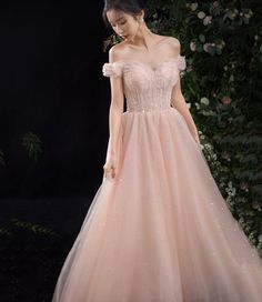 BESCHREIBUNG



Rosa Tüll lange A-Linie Ballkleid rosa Abendkleid

Produktnummer: cute495
 Silhouette: Eine Linie
 Material: Tüll
 Rückendetails: zum Schnüren
 Saum: bodenlang
 Für weitere Bilder des Kleides kontaktieren Sie uns bitte, danke.

Größe nach Maß:
 Sonderanfertigung: Für Sonderanfertigungen benötigen wir beim Auschecken die folgenden Informationen in den Bestellnotizen:
 Büste:______
 Taille:______
 Hüften:_______
 Schulter zum Boden: _______ Prom Dress Pink, A Line Prom Dress, Pink Evening Dress, A Line Prom Dresses, Long A, Pink Prom Dresses, Pink Tulle, Dress Pink, Long A Line