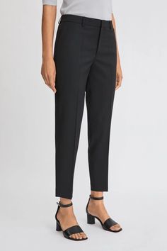 Emma Cropped Cool Wool Trouser | Filippa-k.com Timeless Workwear Pants With Concealed Placket, Chic Business Straight Pants, Chic Straight Business Pants, Chic Tapered Leg Office Pants, Timeless Straight Leg Pantsuit For Business Casual, Classic Tapered Pants With Belt Loops, Timeless Office Pants With Straight Hem, Timeless Straight Hem Pants For Office, Timeless Straight Hem Office Pants