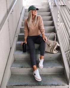 Casual Weekend Outfit, Amazon Joggers, Nike Sneakers, Baseball Hat, Insulated Tumbler, Busy mom style, Cool mom style, LiveLoveBlank, Fashion Blogger Casual Hamptons Style, Court Legacy Outfit, Nike Court Legacy Outfit, Court Outfit, Outfits Sport, Nike Court Legacy, Sports Outfit, Casual Weekend Outfit