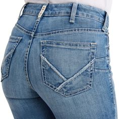 Say hello to the high-rise flare jean you've been looking for. With raw edges on the hem and back pockets, it's as ready for concerts in your favorite crop top as you are. 10.75 oz denim A seat that won't sag Waistband that won't gap S - Short R - Regular L - Long XL - Extra Long Petticoat Junction, Boots Boho, Short Uggs, Western Boots For Men, Boot Jewelry, Work Boots Men, Jumpsuit Jacket, Hoodies Mens, Jeans Women