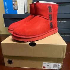 Ugg Womens Red Classic Mini Side Logo Pull On Winter Snow Boot Size Us7 U10 Us11 Brand: Ugg Department: Women Size: Us7 U10 Us11 Color: Red Type: Boot Style: Snow Boot Pattern: Solid Theme: Outdoor Shoe Shaft Style: Ankle Closure: Pull On Toe Shape: Round Toe Features: Comfort Breathable Occasion: Casual Seasons: Winter, Fall Condition: New Without Box I Offer Discounts For All Return Customers. - Jvs Red Low-top Casual Boots, Boot Pattern, Ugg Rain Boots, Ugg Classic Mini Ii, Winter Hiking Boots, Ugg Boots Classic Short, Style Snow, Duck Shoes, Chestnut Uggs