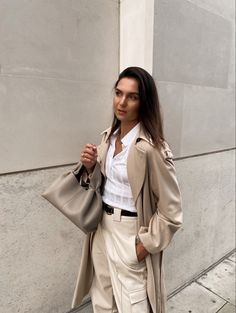 Beige outfit Beige Outfit Winter, Beige Handbag Outfit, Polene Neuf Ootd, Polene Neuf Outfits, Beige Raincoat Outfit, Polene Numero Neuf Outfit, Polene Outfit, Beige Purse Outfit, Classic Everyday Beige Bag