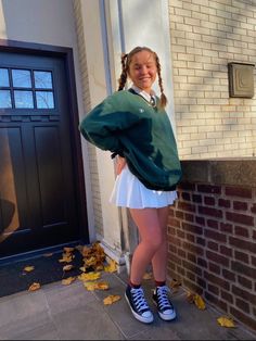 Tennis Skirt With Converse, Green Converse Outfit, Dark Green Converse, Converse Shoes Outfit, Jumper With Collar, Converse Fits, Cute Summer Fits