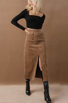 Corduroy Skirt Outfit, Colored Denim Shorts, Dark Wash Shorts, Summer Shopping List, Brown Maxi Skirts, Maxi Skirt Outfits, Classy Casual Outfits, Classy Casual, Denim Maxi Skirt