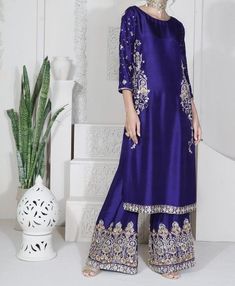 Hand Work Dupatta, Pakistani Party Wear, Trouser Suit, Palazzo Pant, Naeem Khan, Dress Indian Style, Kitenge, Pakistani Dress Design