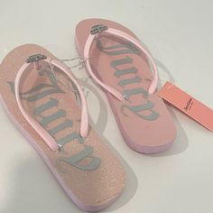 Juicy Couture Light Pink Flip Flops / New With Tags Please No Lowball Offers Juicy Sandals, Juicy Couture Flip Flops, Fye Shoes, Playful Pink Flip Flops, Couture Heels, Light Pink Shoes, Hot Pink Juicy Couture, Purple Flip Flops, Vegas Aesthetic