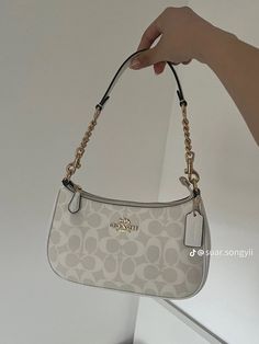 Tas Coach, Trendy Purses, Luxury Purses, Girly Accessories, Fancy Bags