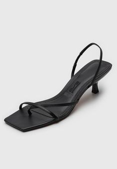 #virgo #virgorising #virgovenus #astrologyfashion #astrology #fashion #shoes #heels #kittenheels #blackheels Low Heels Sandals, Kitten Sandals, Elegant Outfit Ideas, Astrology Fashion, Sandals Low Heel, Virgo Rising, Small Heel Shoes